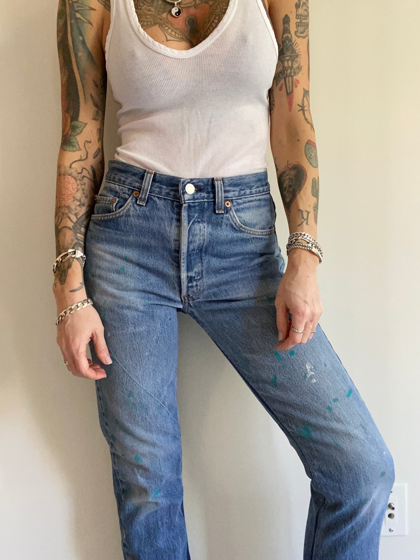 Size 26/27 Levi’s 501 jeans