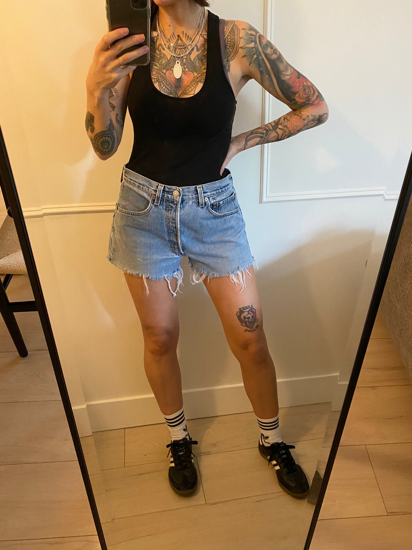 Size 28 Levi’s 501 Jean shorts