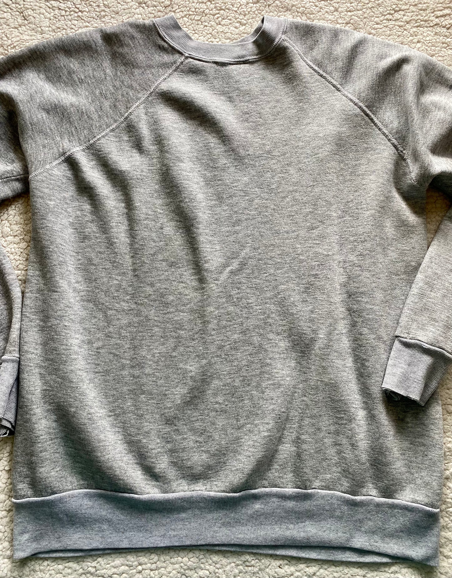 Vintage Raglan Sweatshirt