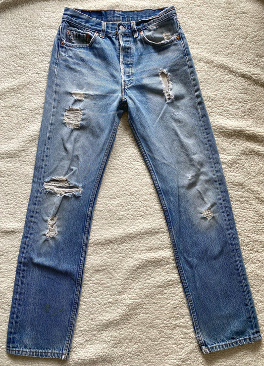 Size 26/27 Levi’s 501 jeans