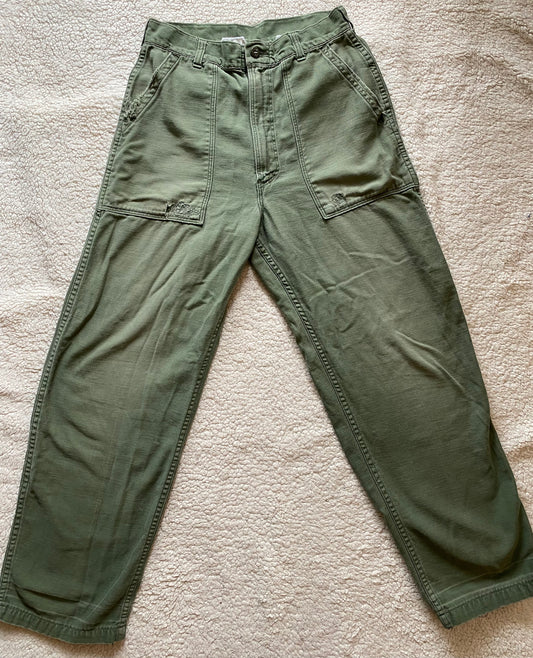 Size 26/27 OG107 military pants