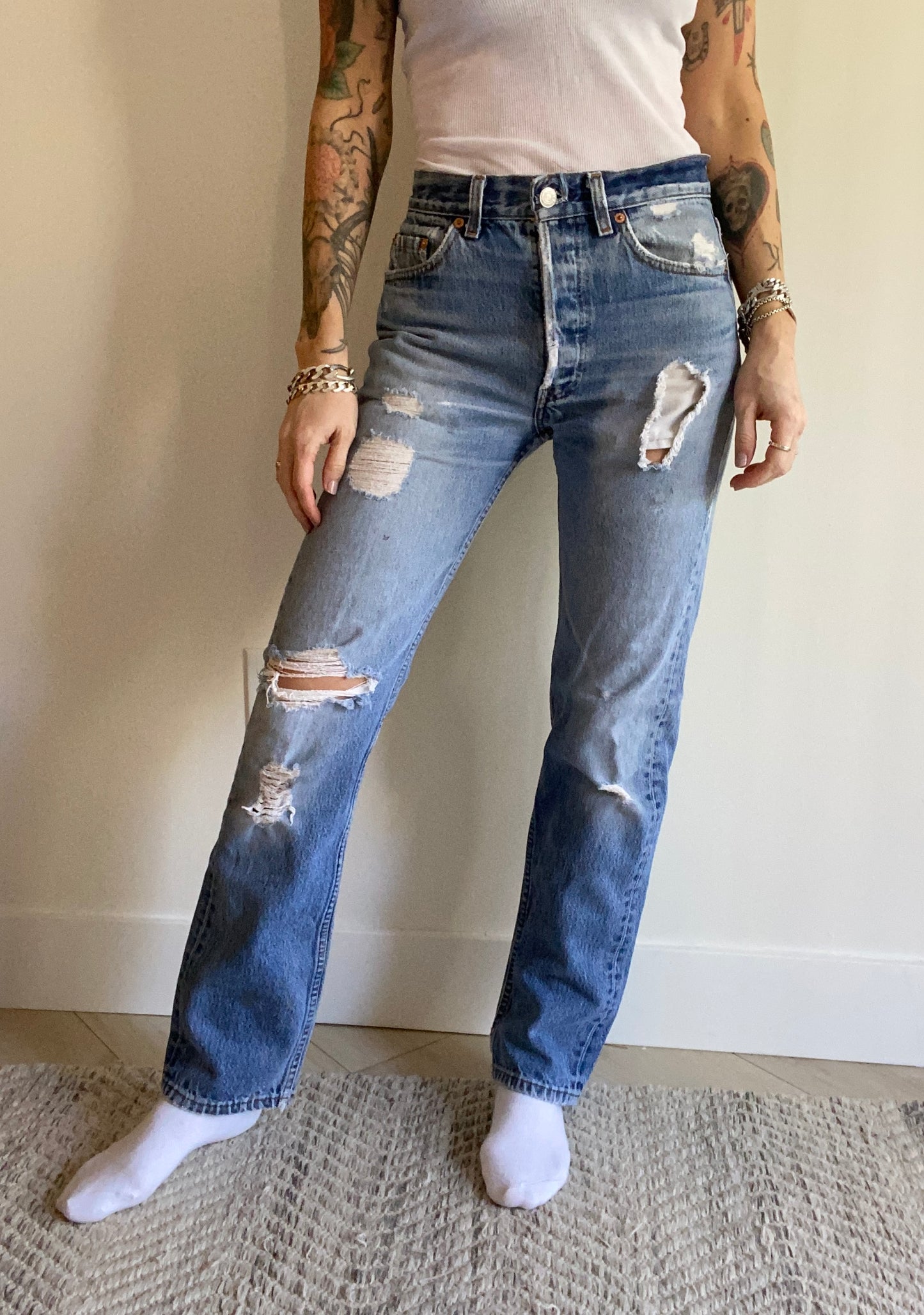 Size 26/27 Levi’s 501 jeans