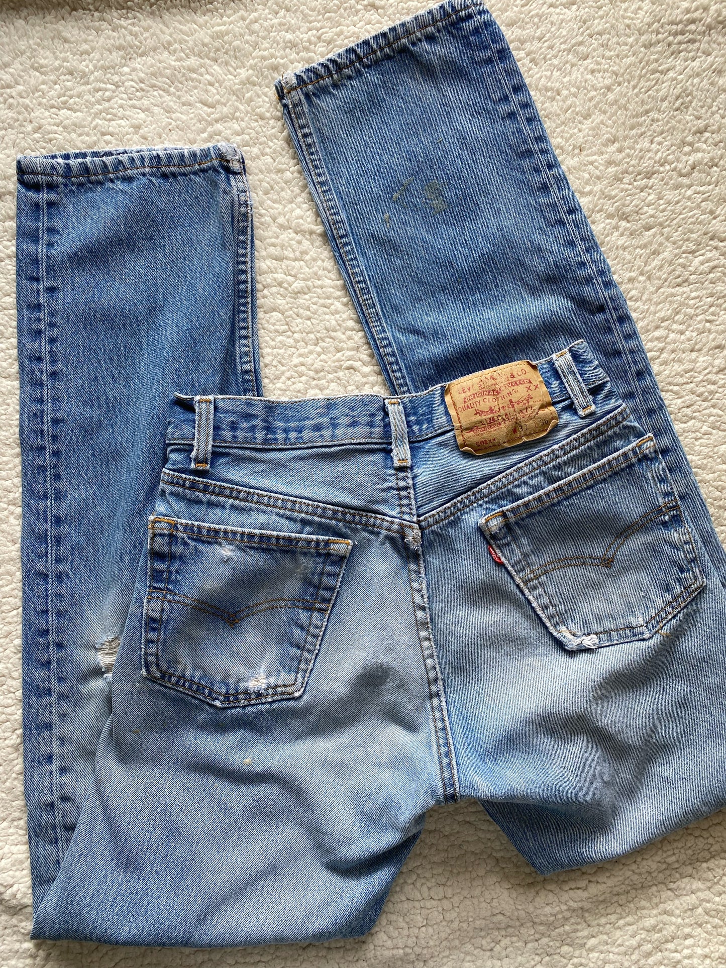 Size 26/27 Levi’s 501 jeans