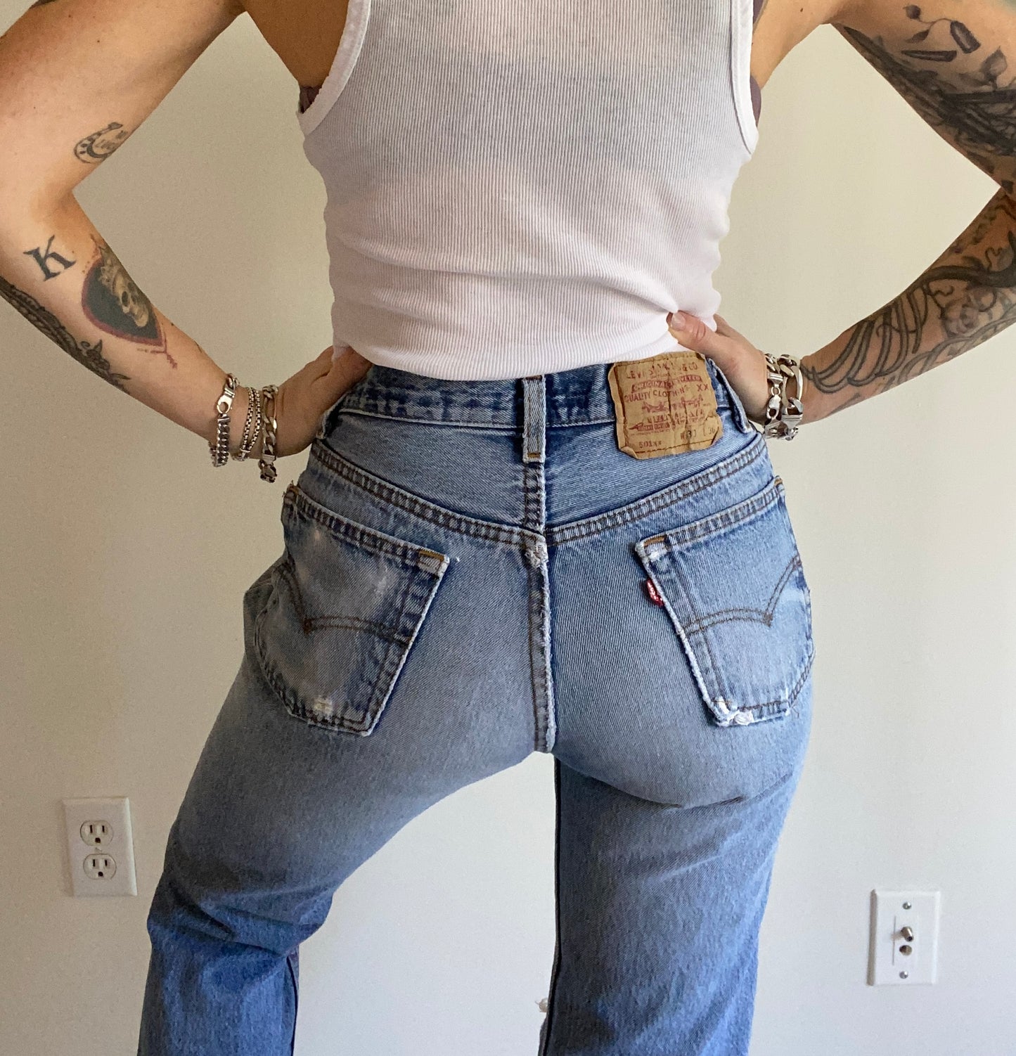 Size 26/27 Levi’s 501 jeans